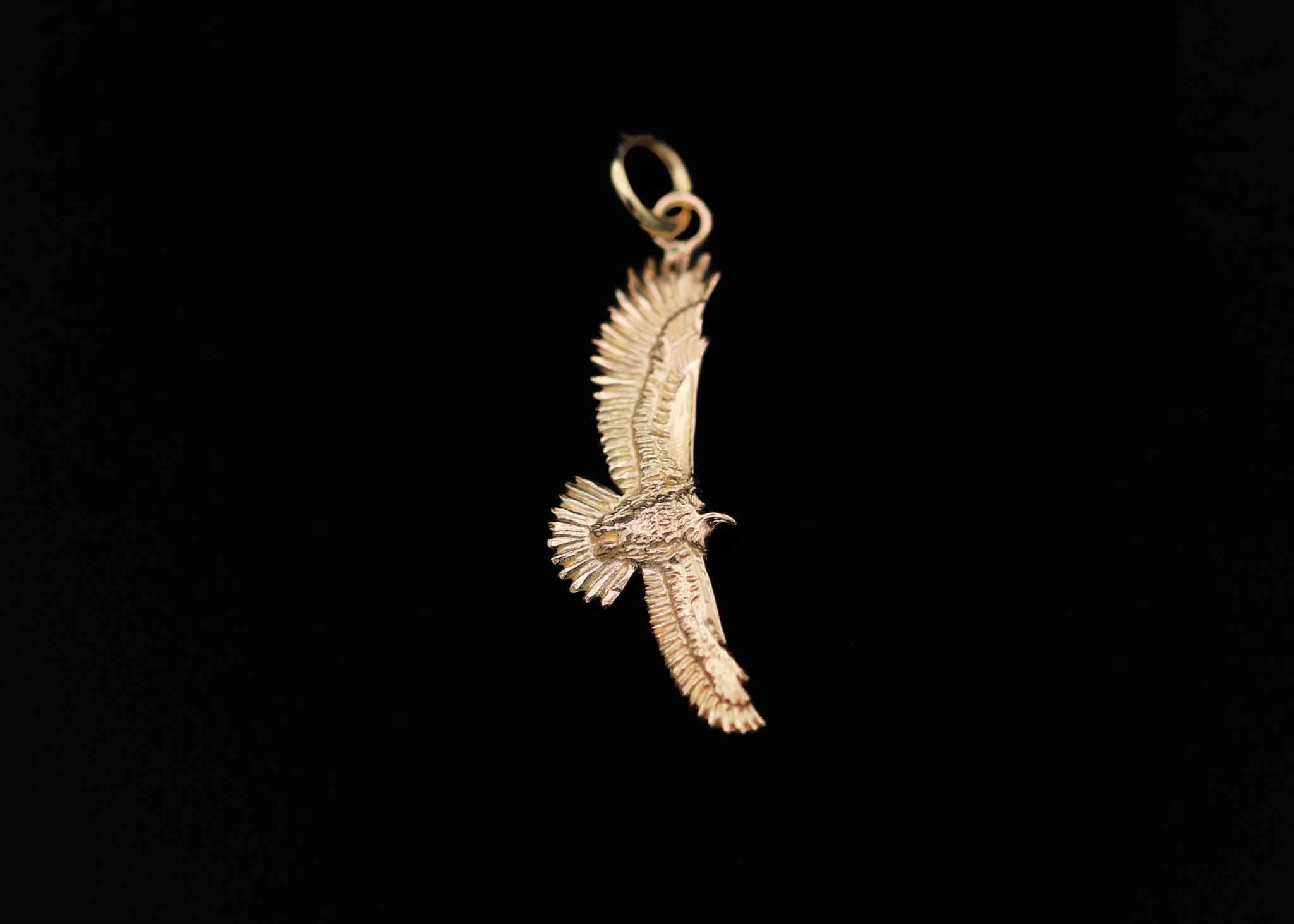 TD21-K18:K18 Soaring Eagle Pendant｜Horizon Blue Jewelry