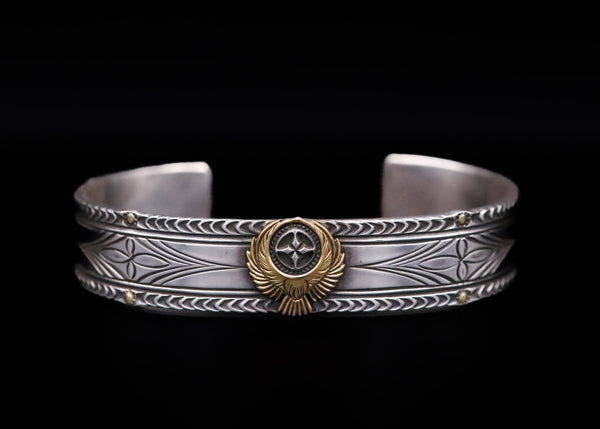 EB6:Eagle Crest Bangle