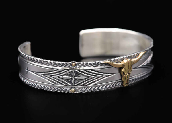 BD9:K18 Bull Bangle