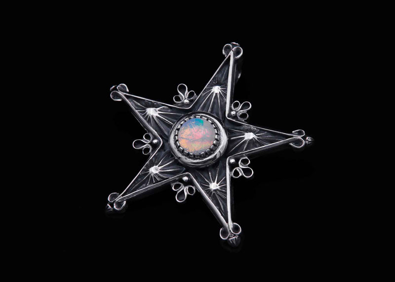 ST1-O:Shooting Star Pendant/Opal