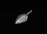 F14:SV 3cm Heart Form Feather