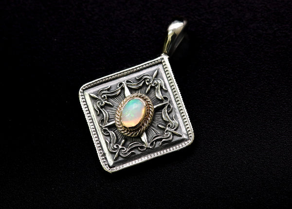 TD3-O:Square Frame Pendant/Opal